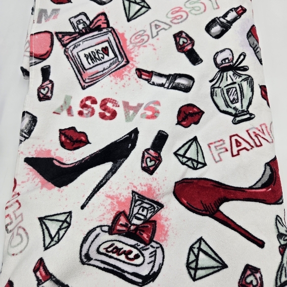 2 100% Cotton Towels & Wash Clothes, Decorative. 48x28 Towels - Picture 8 of 11